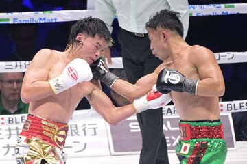 井上拓真(右)との再戦で、雪辱とはならなかった那須川天心