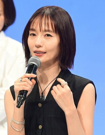 中村ゆりさん