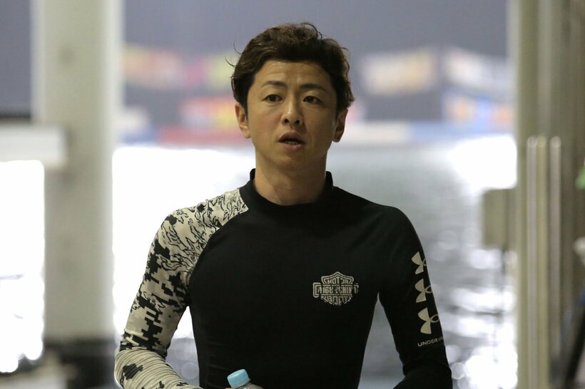 石野貴之