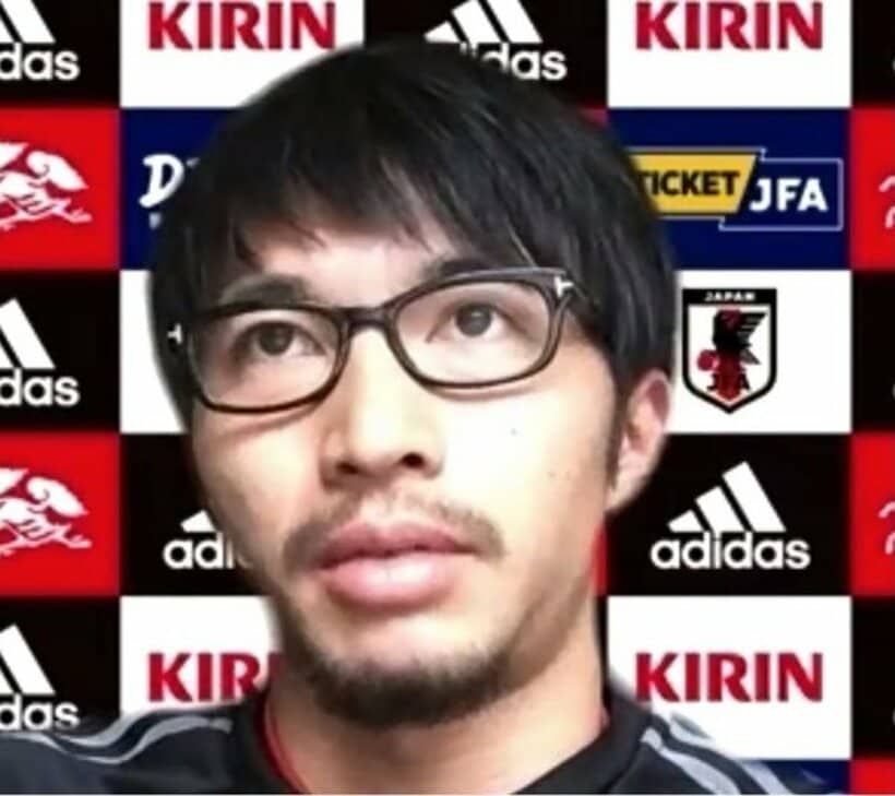  オンライン取材に応じたＭＦ柴崎岳