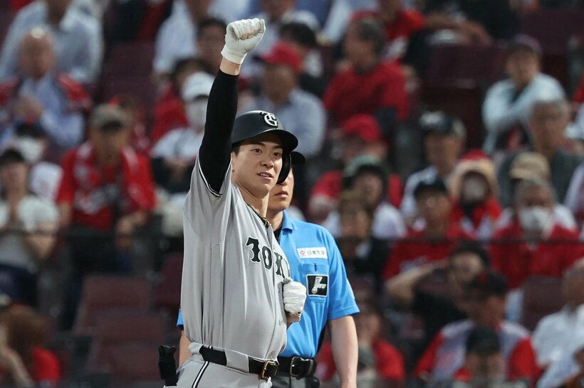 ３安打１四球と存在感を見せつけた巨人・松本剛