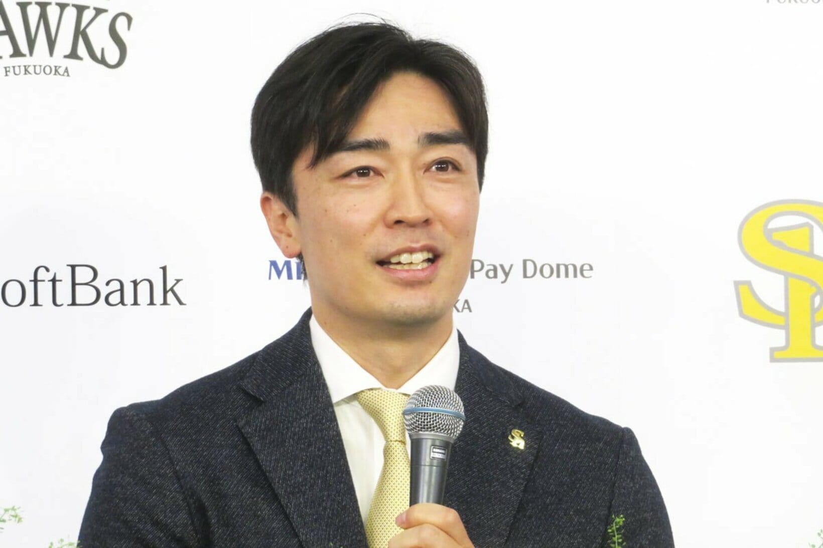 写真:【ソフトバンク】43歳・和田毅が笑顔の会見 「最後のわがまま」引退試合〝固辞〟の理由も説明 | 東スポWEB
