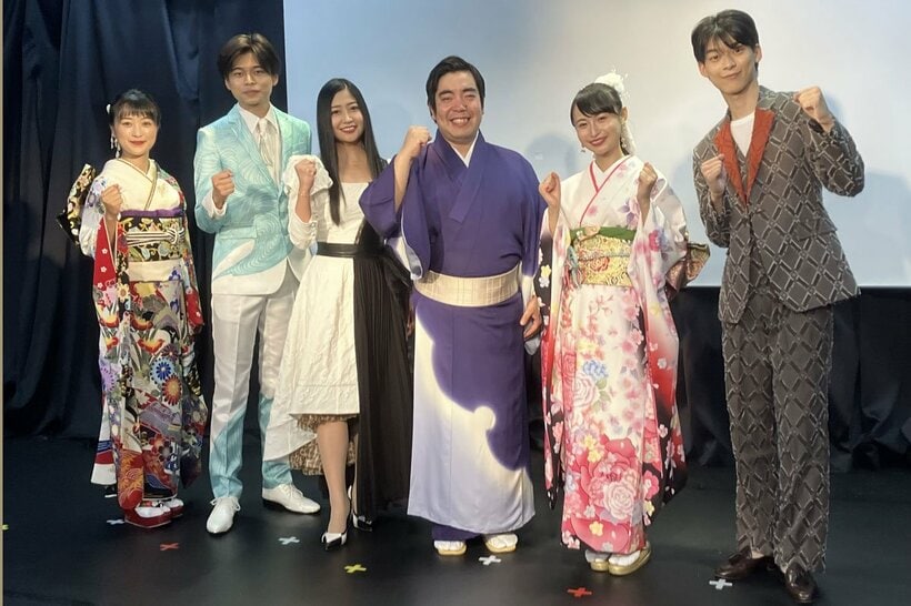 左から竹野留里、二見颯一、門松みゆき、徳永ゆうき、望月琉叶、原田波人