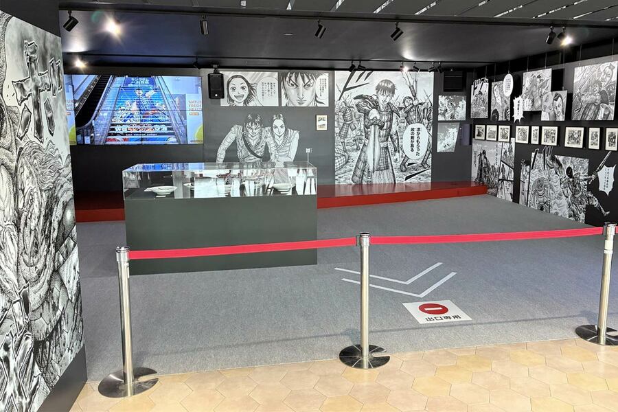 空港3階で展開されるキングダムの特別展示会場