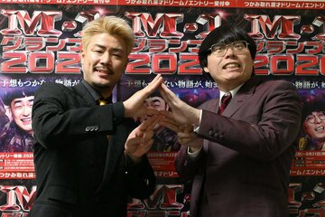 ３回戦に出場した「もも」のまもる。（左）とせめる。