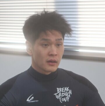 初日特選を制した嘉永泰斗　