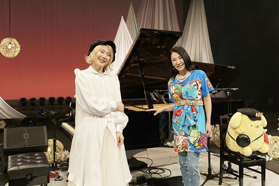  １年ぶりに共演したハラミちゃん（左）と広瀬香美