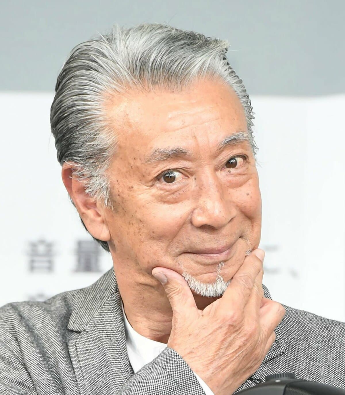 高田純次 ドラマ現場で故久世光彦さんから仰天指令「布団の中で全裸で待ってろ」 | 東スポWEB