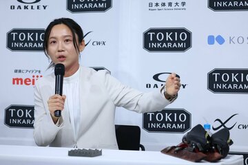 引退会見を行った高木美帆