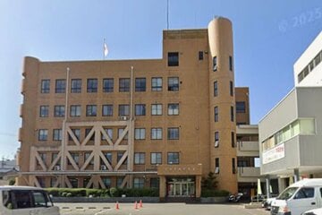 安福久美子容疑者が逮捕された愛知県西署（Googleストリートビューから）