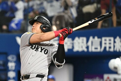 巨人】岡本和真の肉体に驚愕の〝変化〟 関係者も舌巻くメジャー級の