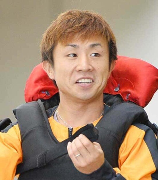  菅章哉