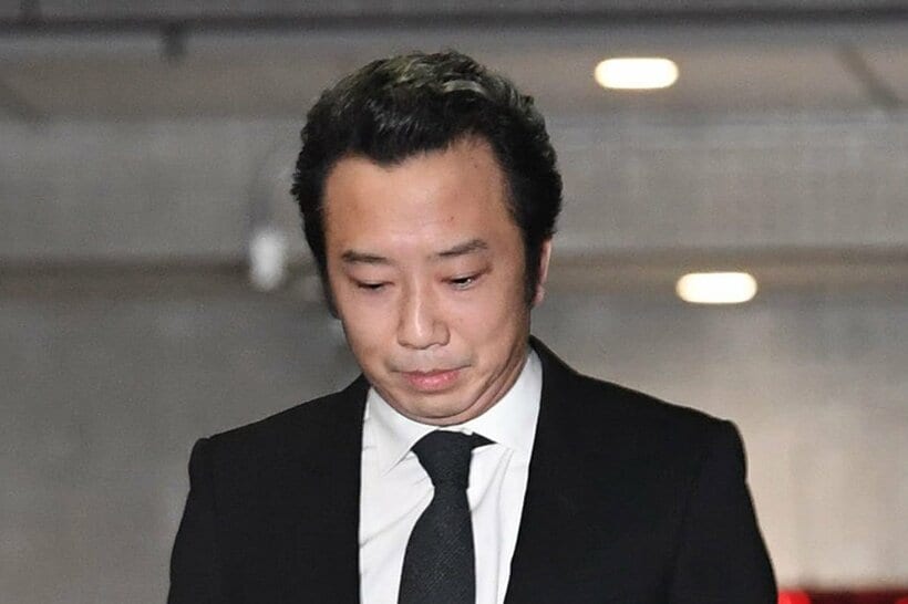 保釈時には頭を下げたが…