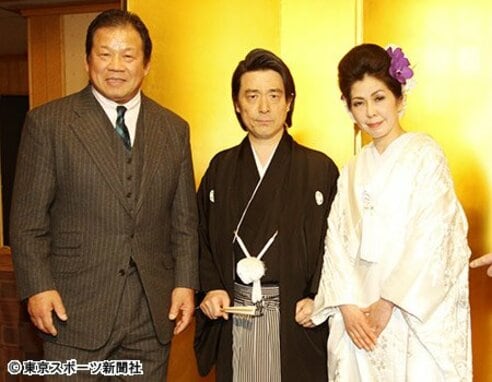 リアルジャパン】平井代表が号泣披露宴「佐山先生と出会えたことが