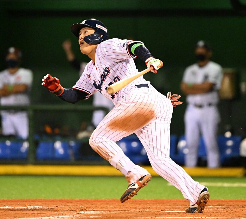  劇的な一発でＭＶＰをつかんだヤクルト・赤羽（東スポWeb）