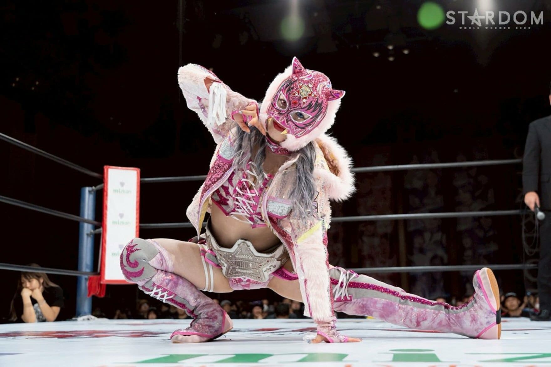 刀羅ナツコから白星を奪ったスターライト・キッド（©スターダム）
