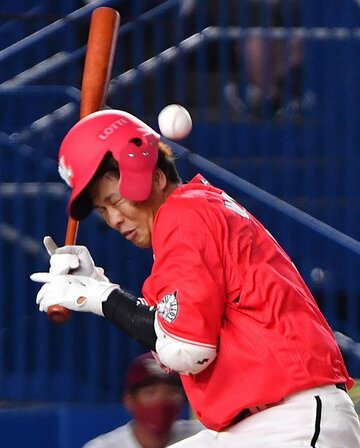  ロッテ・中村奨