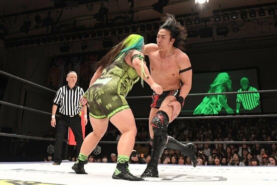 橋本千紘を攻める竹下幸之介