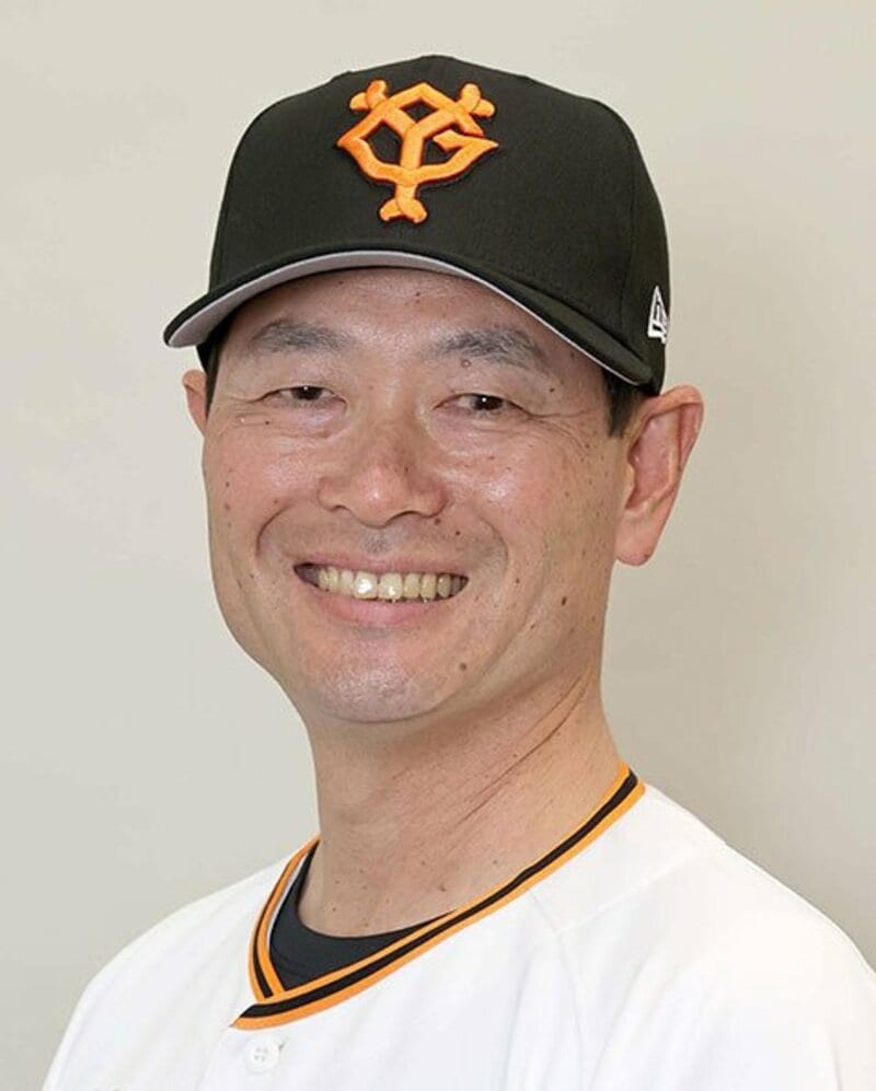 写真:巨人・一軍投手チーフコーチ補佐就任の桑田氏「指導者としてエースになれるように」 | 東スポWEB