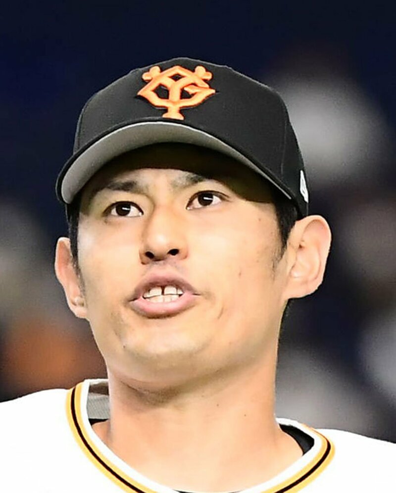  巨人・井納