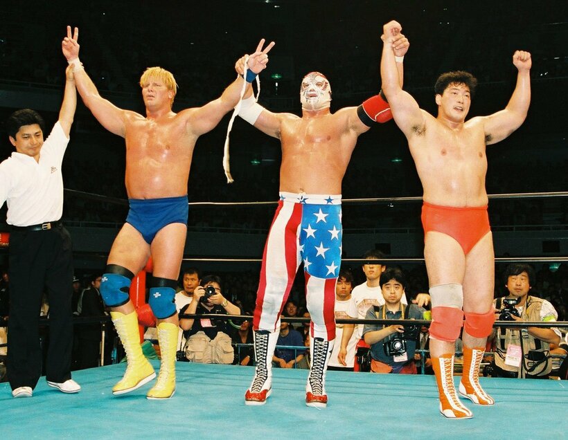  左からジョニー・エース、パトリオット、小橋