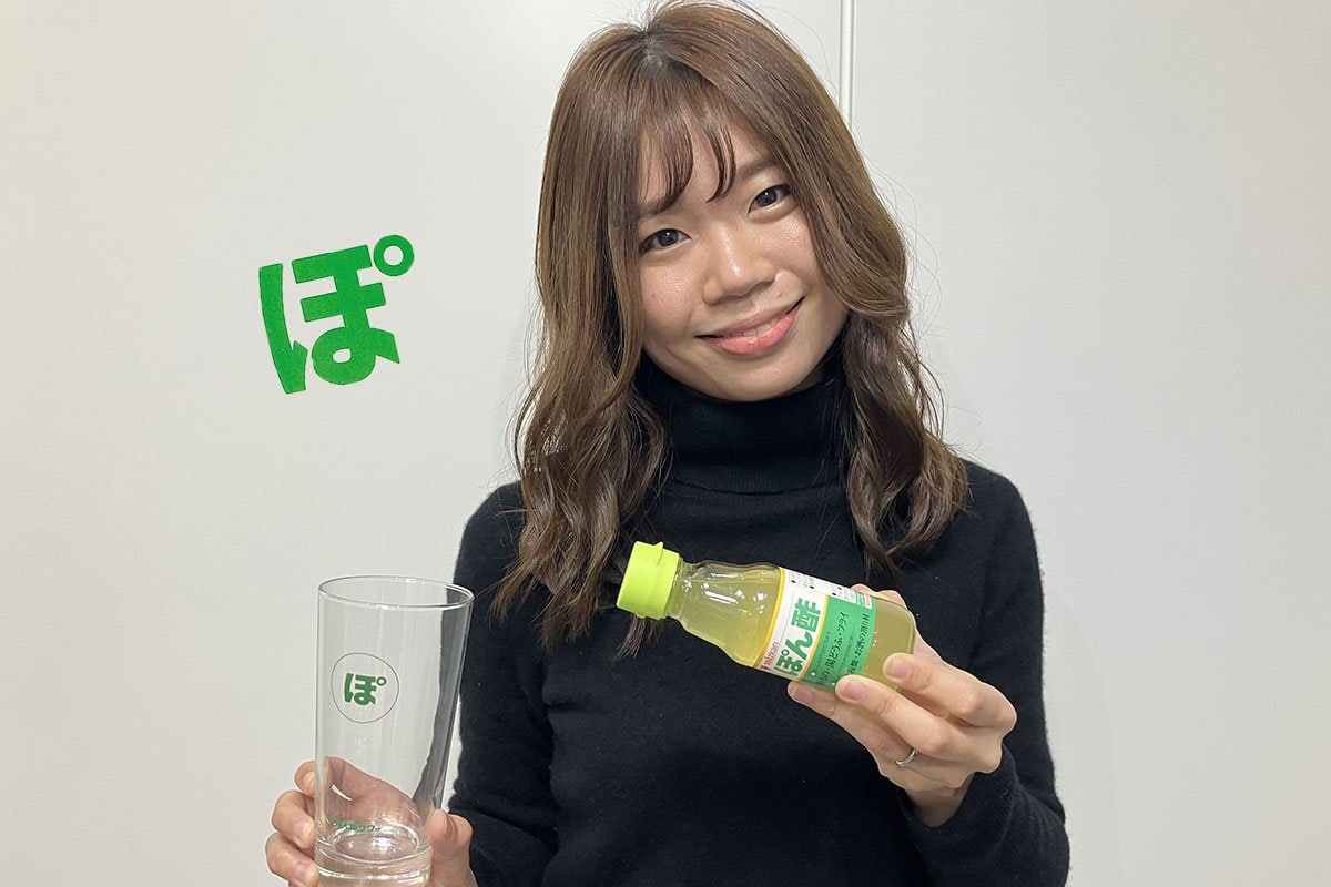 写真：ぽん酢サワー二代目担当かく語りき！「自分好みの濃さに割る姿が 