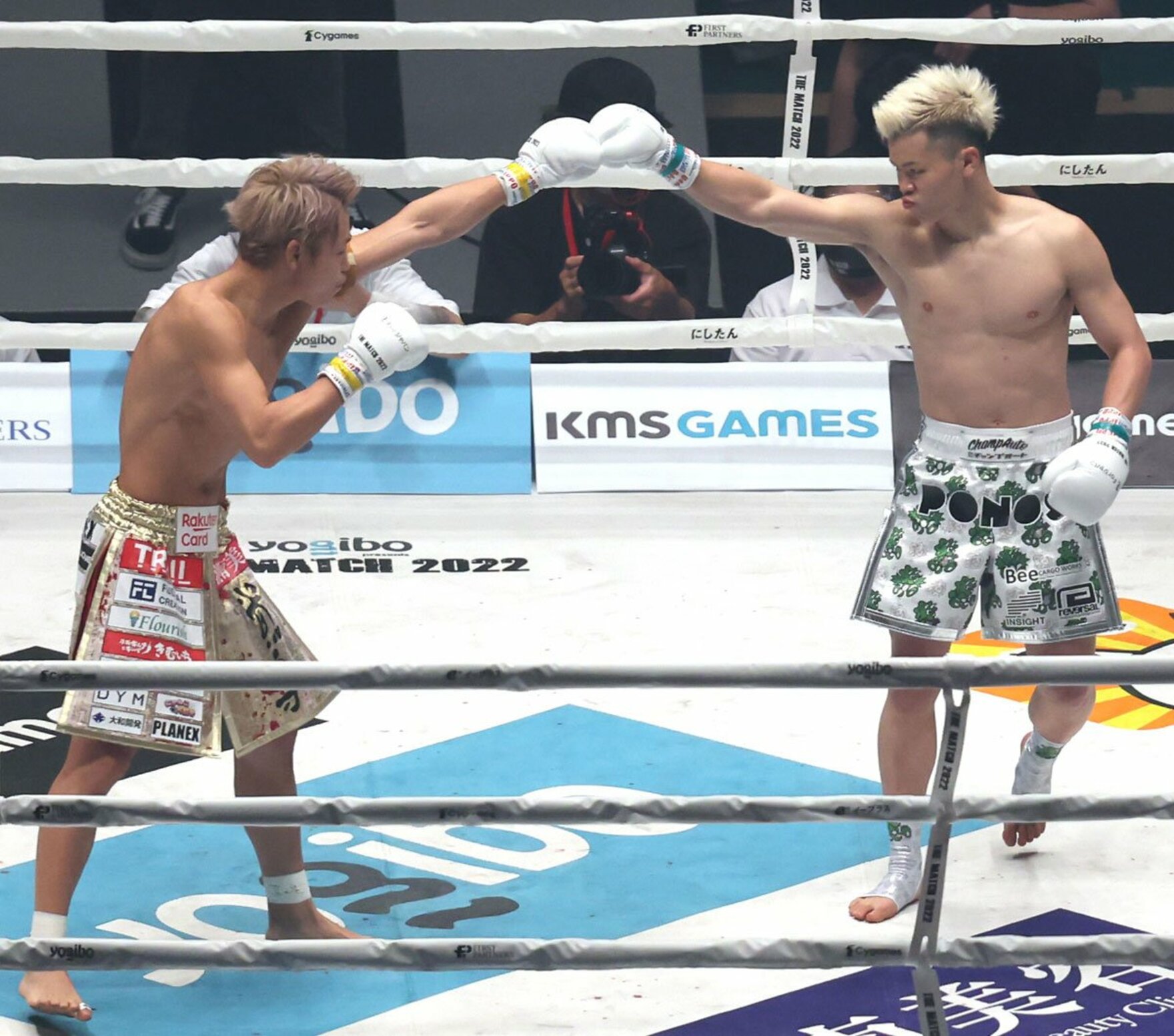 写真:那須川天心 vs 武尊は30年前なら流行らなかった!? 石井和義館長が明言するワケ | 東スポWEB