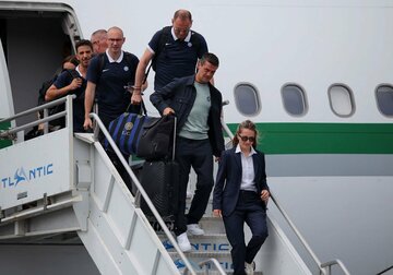 ロスに降り立ったインテルの選手（ロイター）