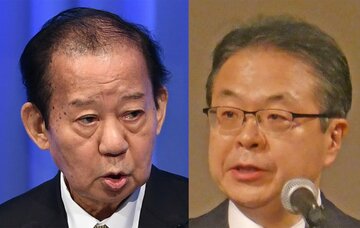二階氏（左）と世耕氏