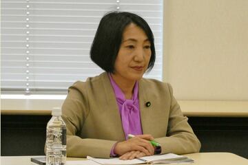 大椿裕子氏