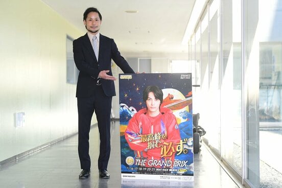 東京スポーツ新聞社を訪問した佐藤隆太郎