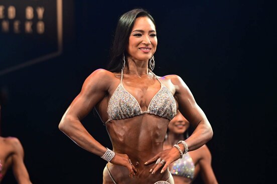 大偉業を成し遂げた射手矢味香