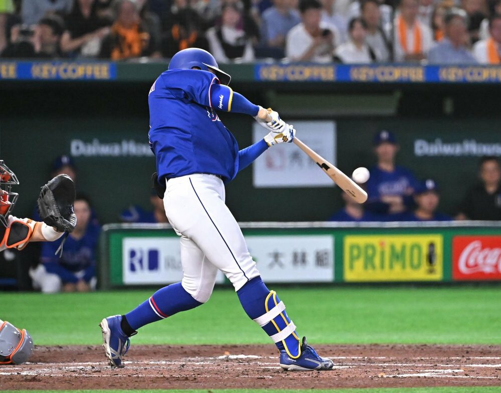 4回、3ラン本塁打を放った中日・岡林勇希
