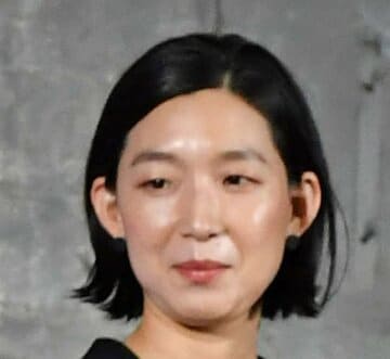  白井大臣を演じた江口のりこ