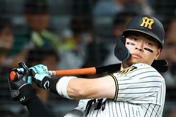 佐藤輝明