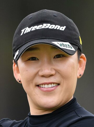  優勝した申ジエ