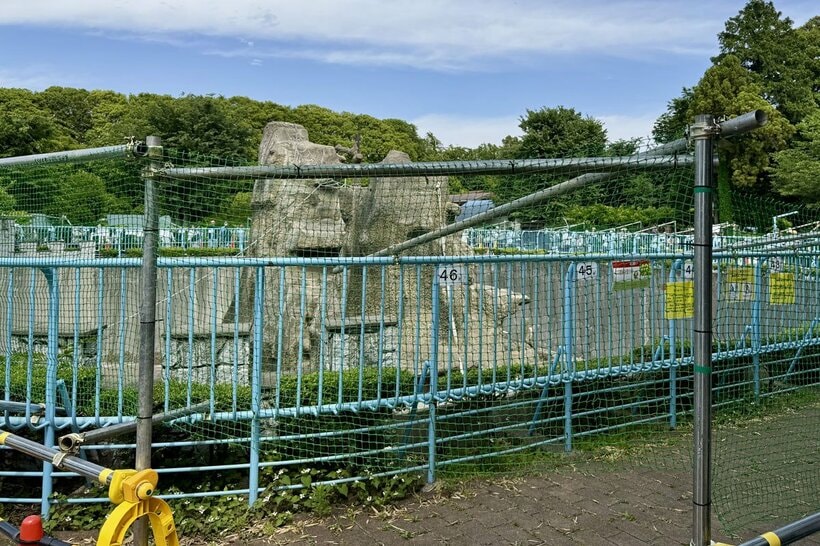 １９日から観覧の規制が強化された、千葉・市川市動植物園