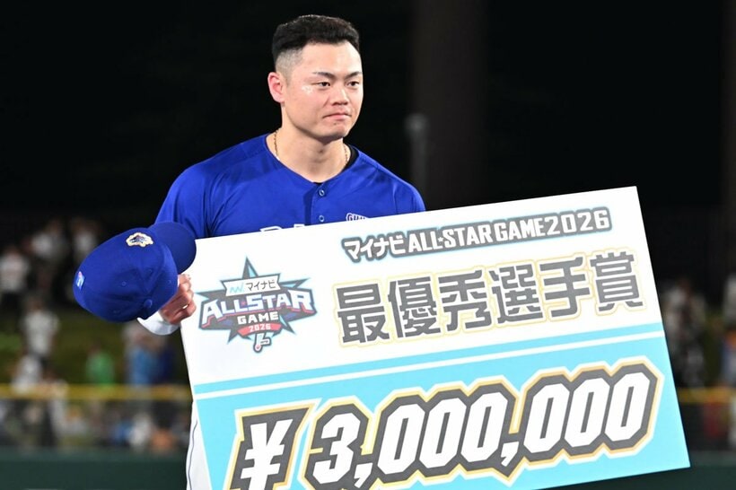 MVPに輝いた中日・細川成也