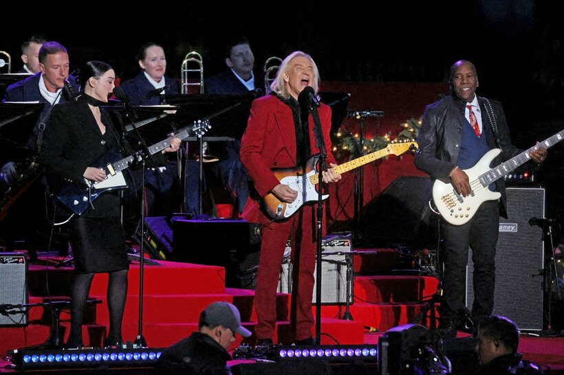 ウォルシュ（中央）が欠場を発表した（ロイター）