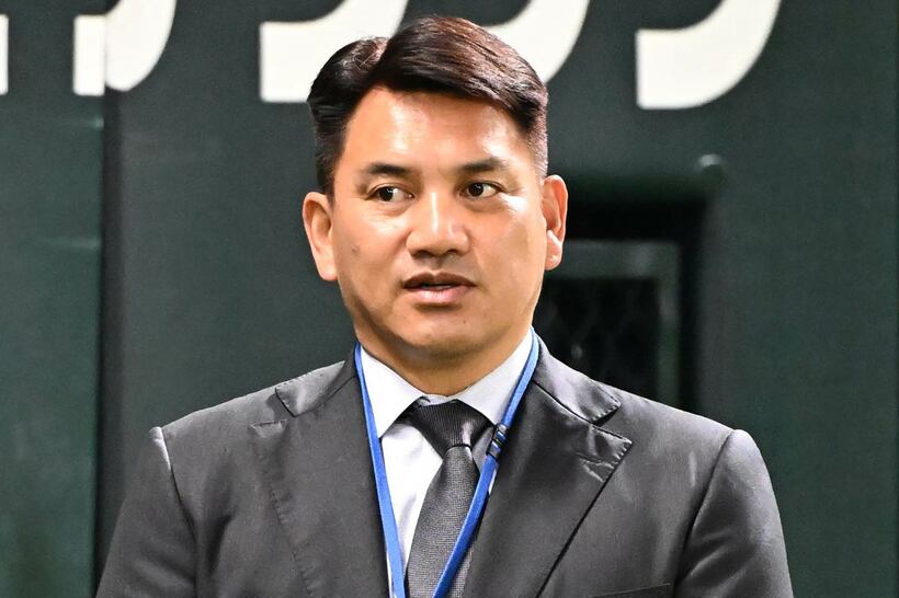 井口資仁氏