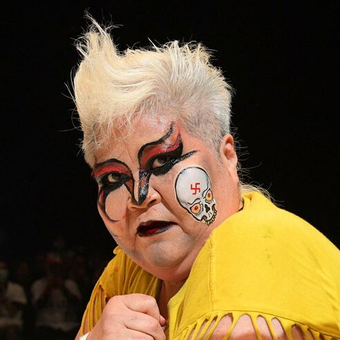 ダンプ松本 極悪 極悪女王”ダンプ松本が「こいつを昔の俺みたいにしたいんだ」と後継者