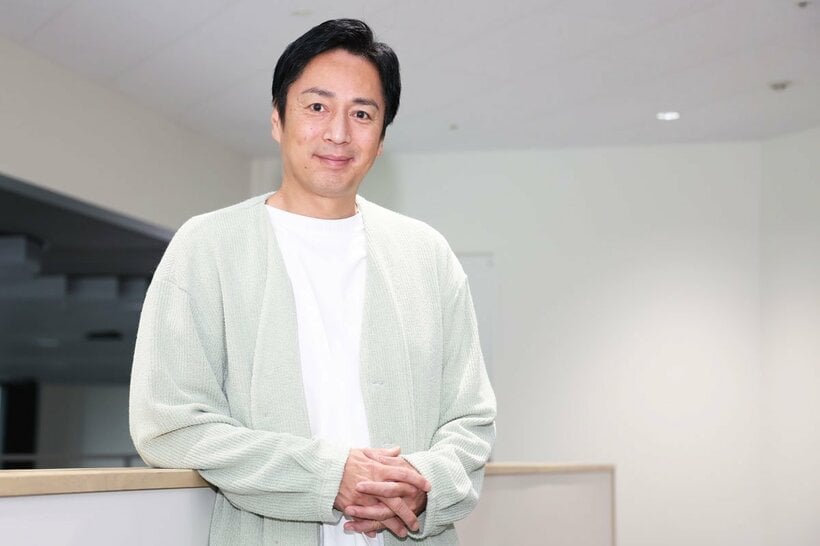 主演の徳井