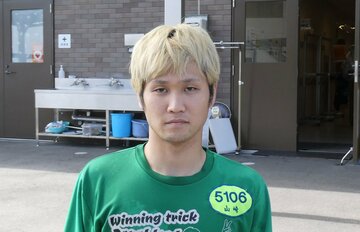 山崎祥