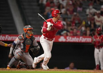  ５回に右前打を放った大谷翔平（ロイター＝USA TODAY Sports）