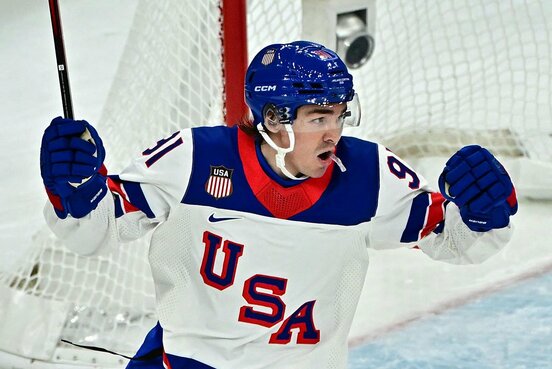 金メダルを獲得した米国代表クレートン・ケラー（ロイター）