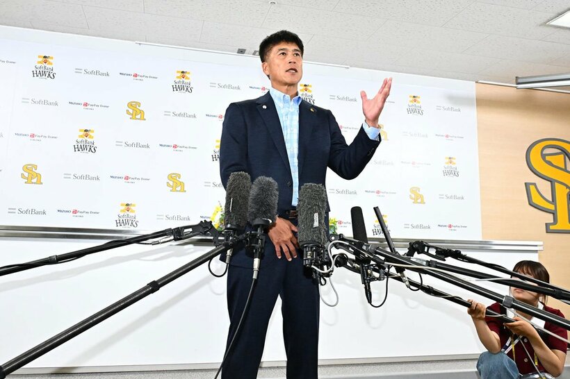 佐々木と面談後、取材に応じたソフトバンク・城島健司ＣＢＯ