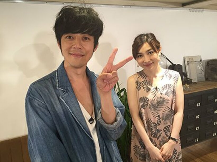 「エゴサーチTV」に出演した「キングコング」西野亮廣（左）とはあちゅうこと伊藤春香氏　（C）AbemaTV