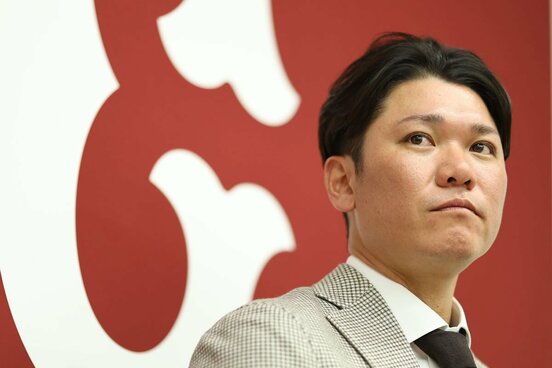 契約更改を終え、来季復権を口にした巨人・坂本勇人