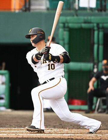  広島戦でもヒットが出た巨人・中田（東スポWeb）
