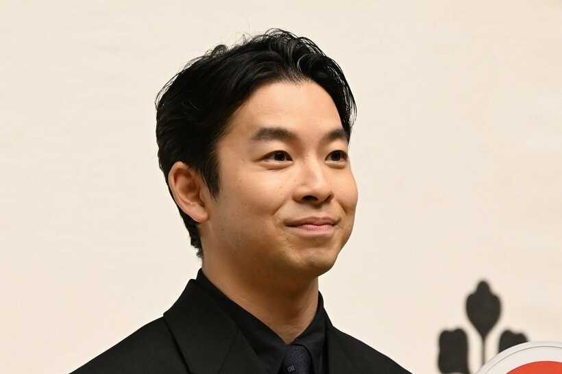 小一郎を演じる仲野太賀